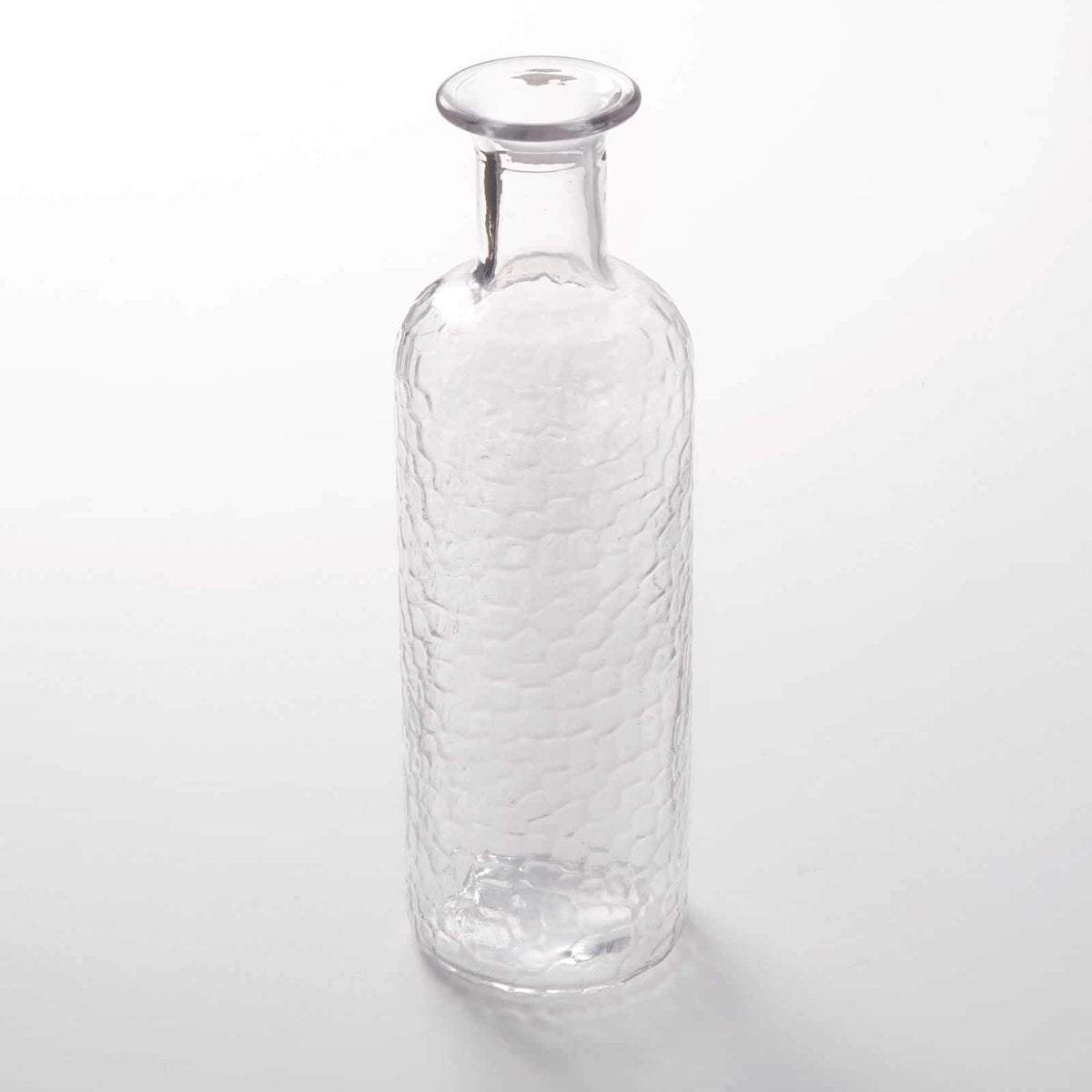 Hammered Glass Carafe by American Metalcraft – 28 Ounces, Hammered, Clear, Model GCH28