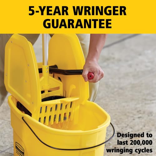 Rubbermaid Commercial Products Yellow / 35 Qt / Mop Bucket&Wringer Buckets
