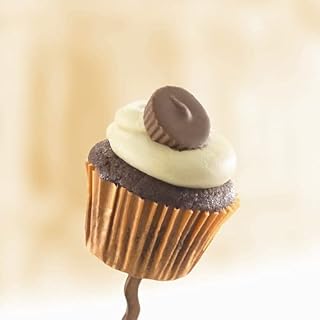 SWEET STREET DESSERTS Sweet Street Iced Peanut Butter Cupcake (4 Count)