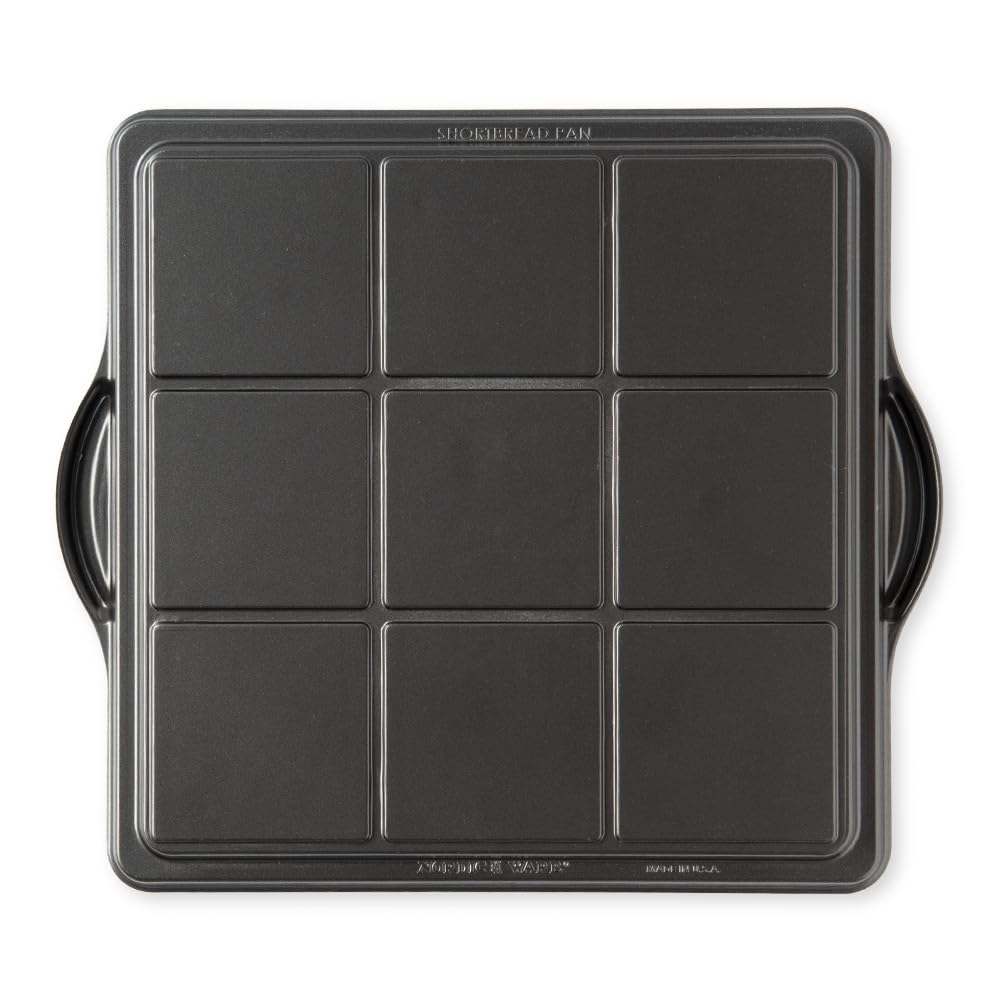 Nordic Ware Non-stick / 9x9 Inches / English Shortbread Specialty & Novelty Cake Pans
