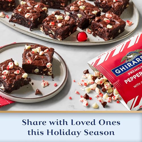 Ghirardelli Peppermint Bark / 8 oz (Pack of 4) / 4 Cakes