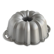 Platinum Bundt Cake Pan - Cleaning Tool & Pot Holder Set by Nordic Ware – Large, 15.0 cups, Aluminum, Silver, Model NW50037K1