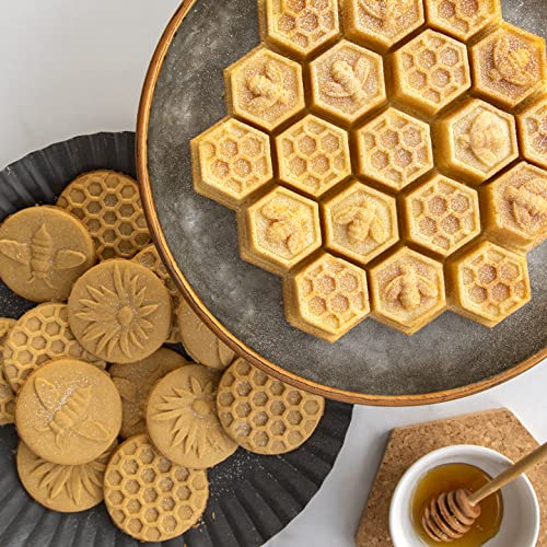 Honeycomb Pull Apart Baking Tray by Nordic Ware – 10 Cup Capacity, Aluminum, Gold, Model 85493AEU