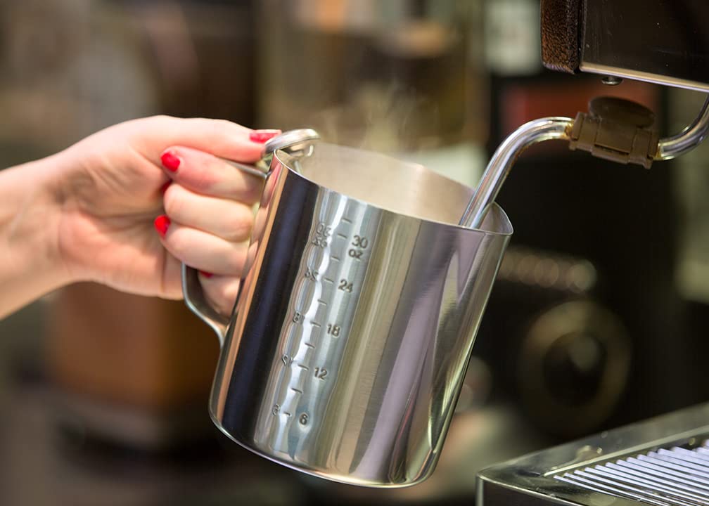 Service Ideas 50 Ounces / Brushed / Classic Jugs