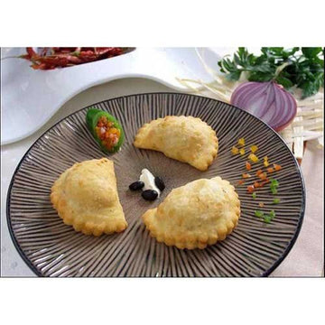 Beef Empanada -- 100 per case. by Cuisine Innovations – Pack of 100