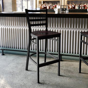 Flash Furniture Walnut Wood Seat/Black Metal Frame / Set of 1 / Traditional Barstools