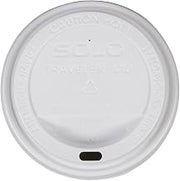 SOLO CUP Traveler Sip-Thru Lid