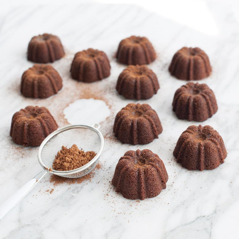 Brownie Bundt Pan by Nordic Ware – 3.75 Cup Capacity, 0.9 liters, Non Stick, Black, Model 52824