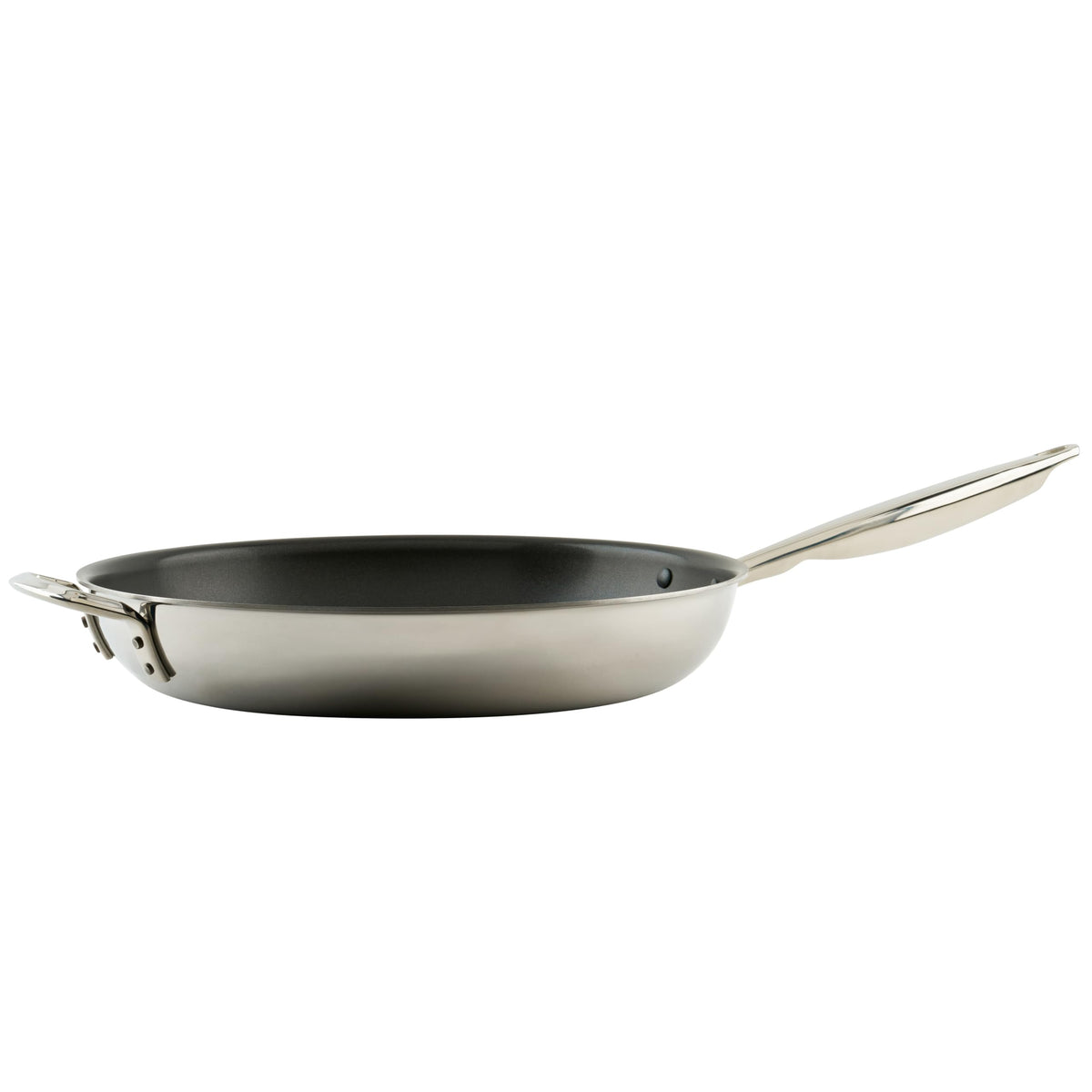 Winco 14" / Non Stick / Silver Woks & Stir-Fry Pans