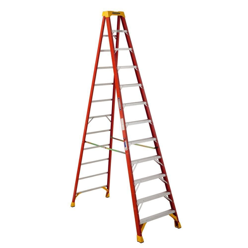 Werner 1 / 12 feet / Orange Step Ladders