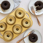 Nordic Ware Bundtlette, 5-Cup / Bundtlette / Gold Bundt Pans