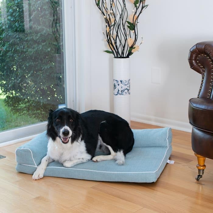 Bed Bue Dog Bed by Armarkat – Medium, Polyester, Blue, Model D08A