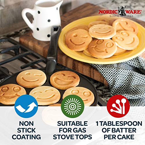 Nordic Ware Silver / Smiley Face Pancake / 10 1/2 inch diameter Specialty & Novelty Cake Pans