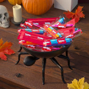 Twizzlers 25.3 Ounce (Pack of 8) / Assorted / 8 Snack Gifts