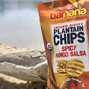Barnana Spicy Mango Salsa / 40 Ounce (Pack of 1) / 1 Dried Banana Chips