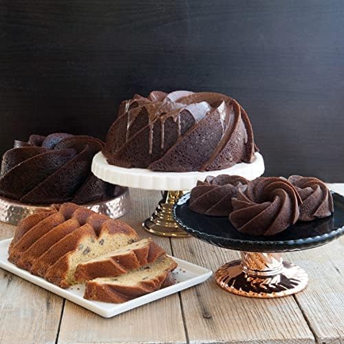 Nordic Ware Gold / One (Pack of 3) / 1 Bundt Pans