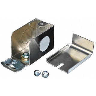 S2010A2 Entrance END Fitting S PLUGMOLD by Wiremold – Steel, White, Model S2010A2*