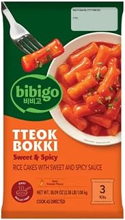 bibigo Tteokbokki Rice Cakes with Sweet & Spicy Sauce - 38.09 Ounces