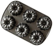 Nordic Ware Original Bundtlette Pan, Cast Aluminium Mini Bundt Tin, Bundt Cake Tin for 6 Cakes, Cake Mould Colour: Graphite