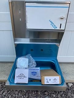 Advance Tabco Hand Sink with Towel Dispenser, 7-PS-79 New Sink with towel dispenser and faucet stainless steel