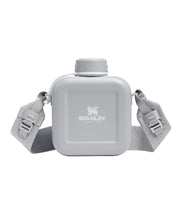 STANLEY Hammertone Green / 25 Ounces / 25 oz Water Bottles