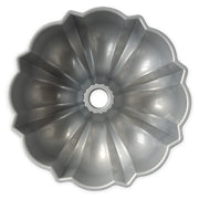Nordic Ware Gray / 12-Cup / Original 12 Cup Bundt Pans