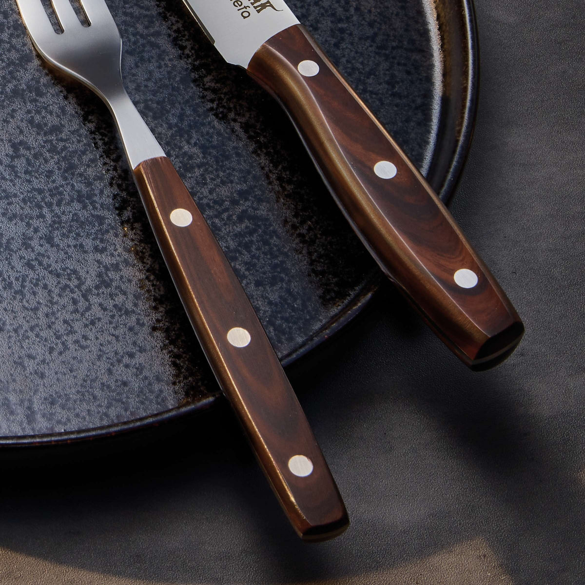 Amefa 705000B000315 Porterhouse Steak Knife, 9 1/16" Long, 12/Case - photo 3