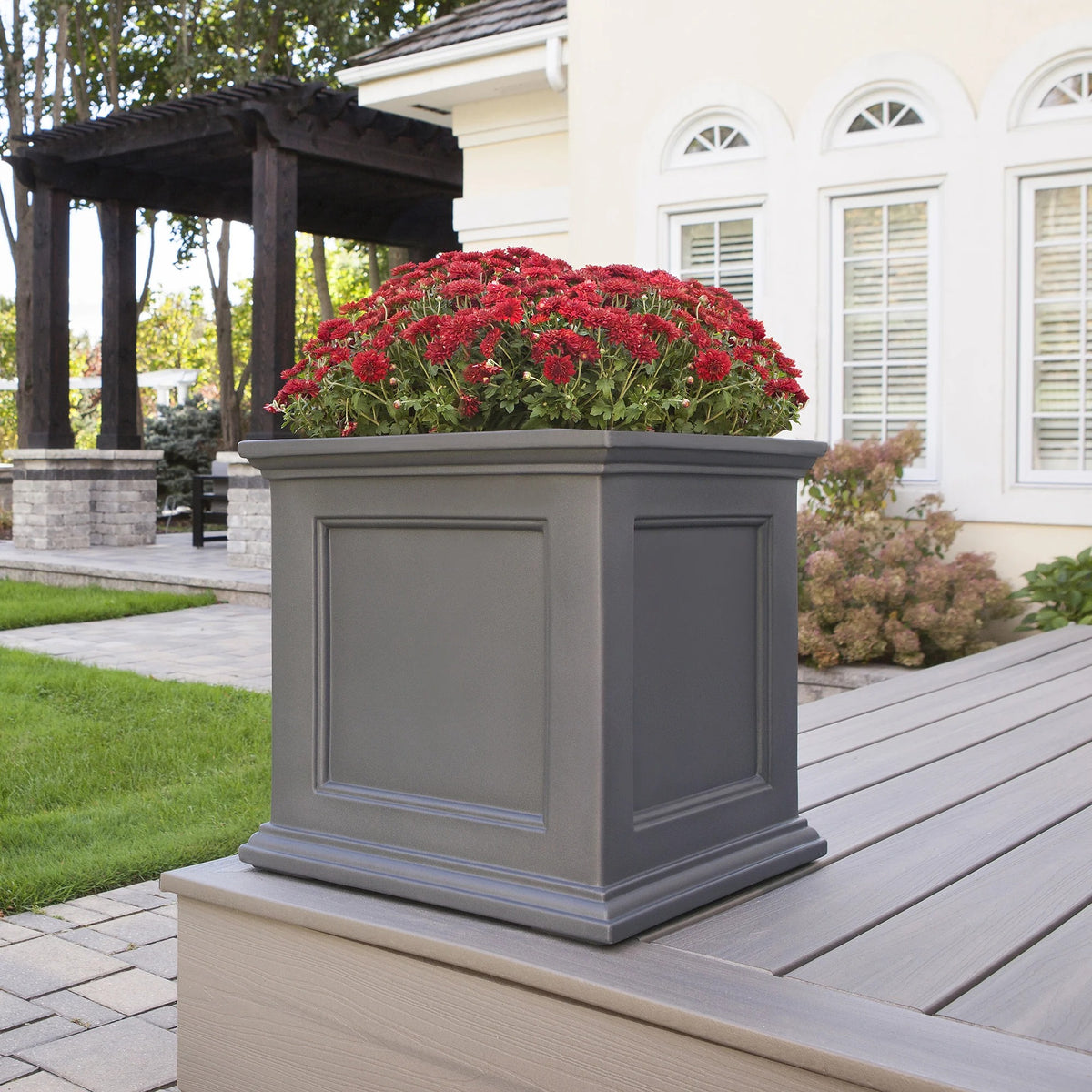 Mayne Fairfield Planter, Gray - photo 3