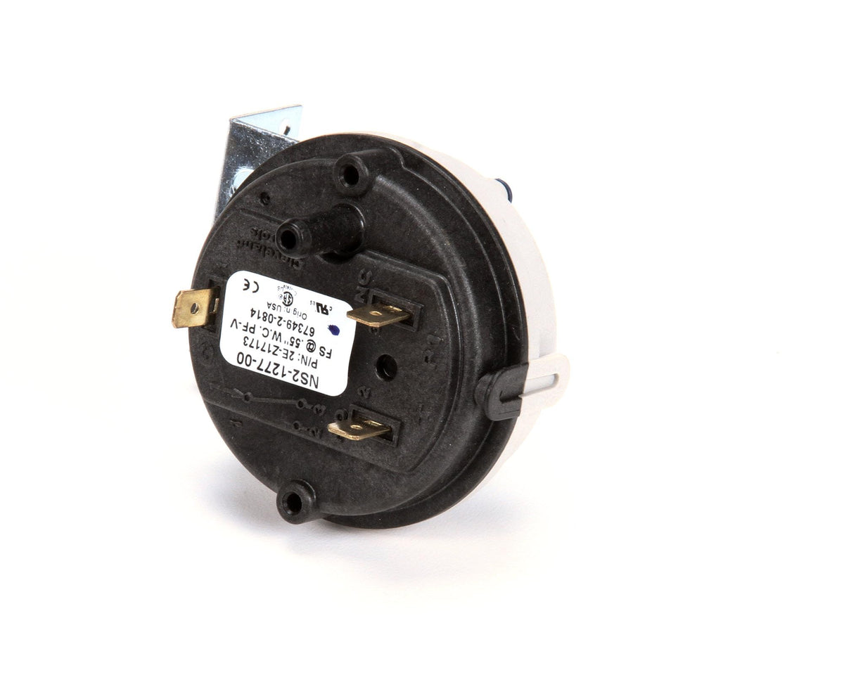 Wells 2E-Z17173 .55 W.C Pressure Switch by WELLS VEHICLE ELECTRONICS – Model 2E-301380