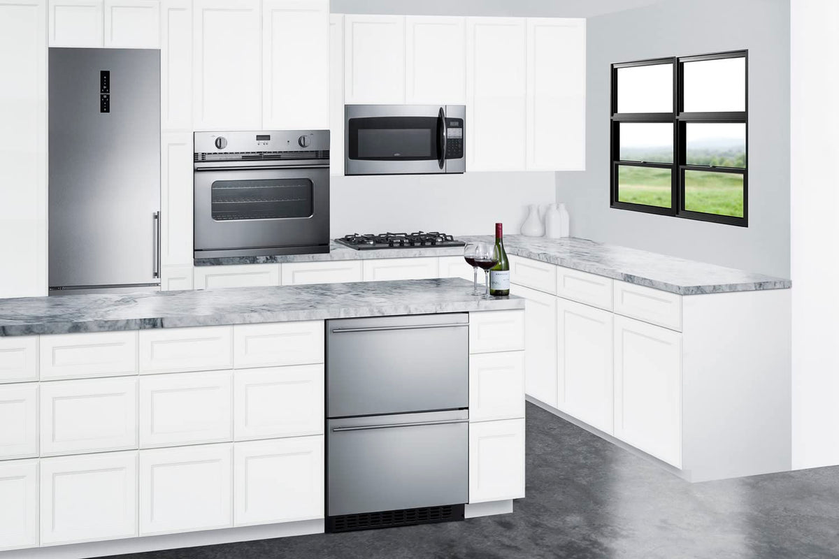 Summit Appliance Stainless Steel / 24" / 3.1 cubic_feet Freezerless Refrigerators