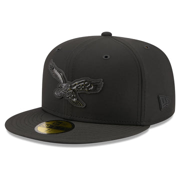 Men's Black Philadelphia Eagles 2026 Sideline Throwback 59FIFTY Fitted Hat by New Era – 84% Polyester/16% Elastane, Philadelphia Eagles, Black, Model 26 Nfl Sideline 59fifty Cw