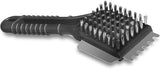 Waring Commercial Panini Grills Heavy-Duty Grill Brush | Heavy-duty grill brush removes grease and food buildup to help maintain optimal grilling performance.