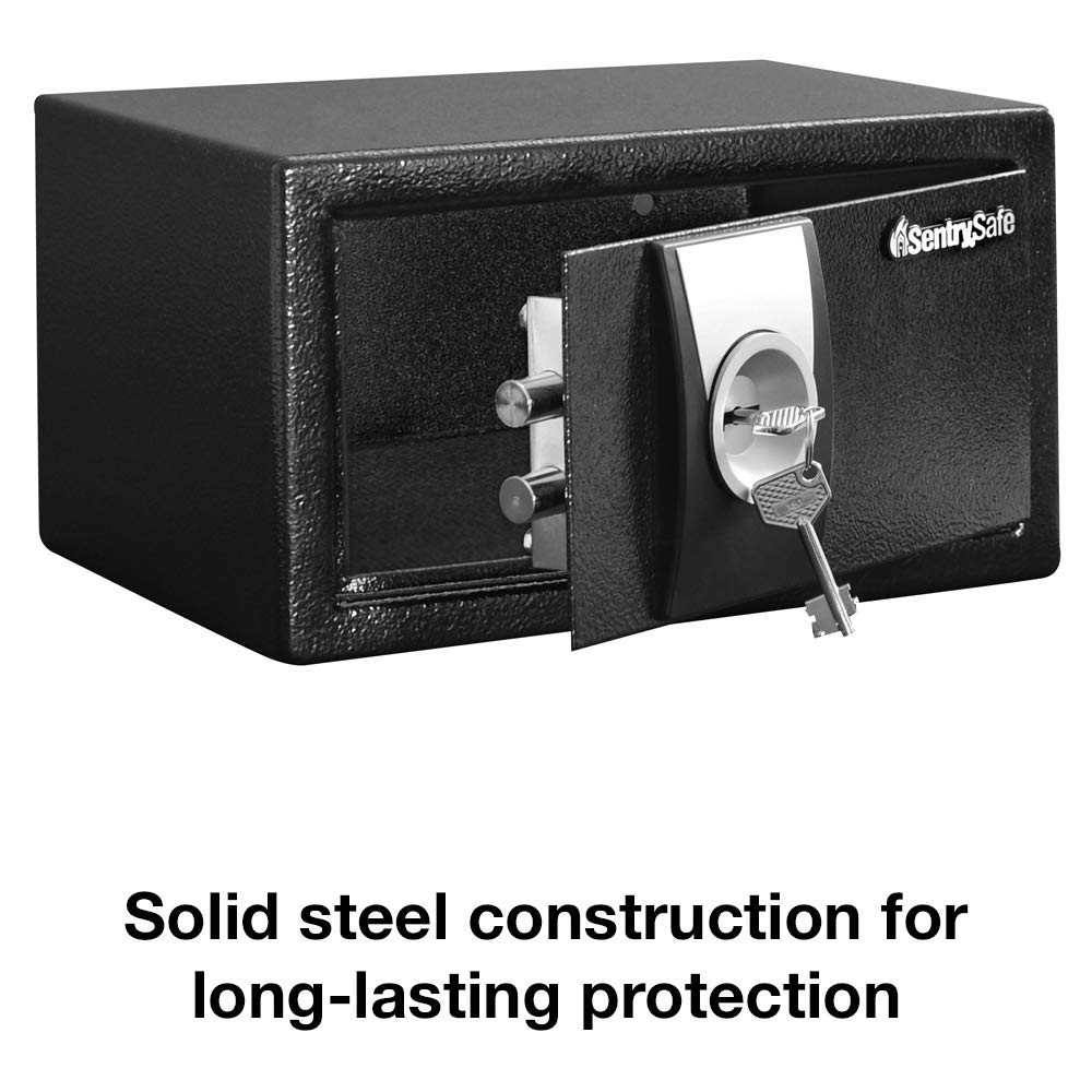 SentrySafe 0.35 Cubic Feet / Classical key type / Black Cabinet Safes