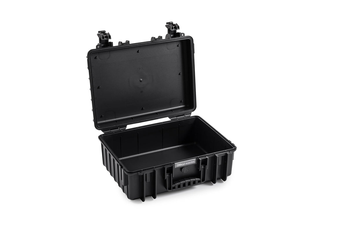 Type 5000 Empty Outdoor Case by B&W International – 22.1 liters, Plastic, Black, Model 5000/B