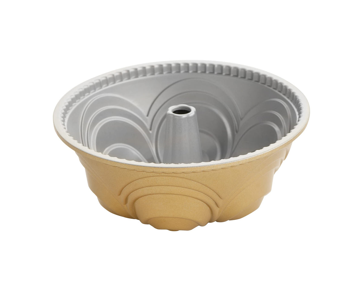 Chiffon Bundt by Nordic Ware – 10-Cup, 10.0 cups, Aluminum, Graphite, Model 87477