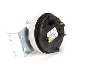 Wells 2E-Z17173 .55 W.C Pressure Switch by WELLS VEHICLE ELECTRONICS – Model 2E-301380