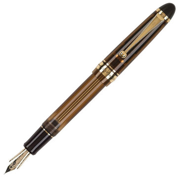 Custom 823 Fountain Pen by PILOT – 1 Count (Pack of 1), Glass, Amber, Model 60558