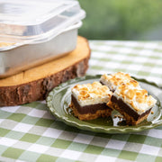 Nordic Ware Natural / 9 x 9 / Square Pan with Lid Square Cake Pans