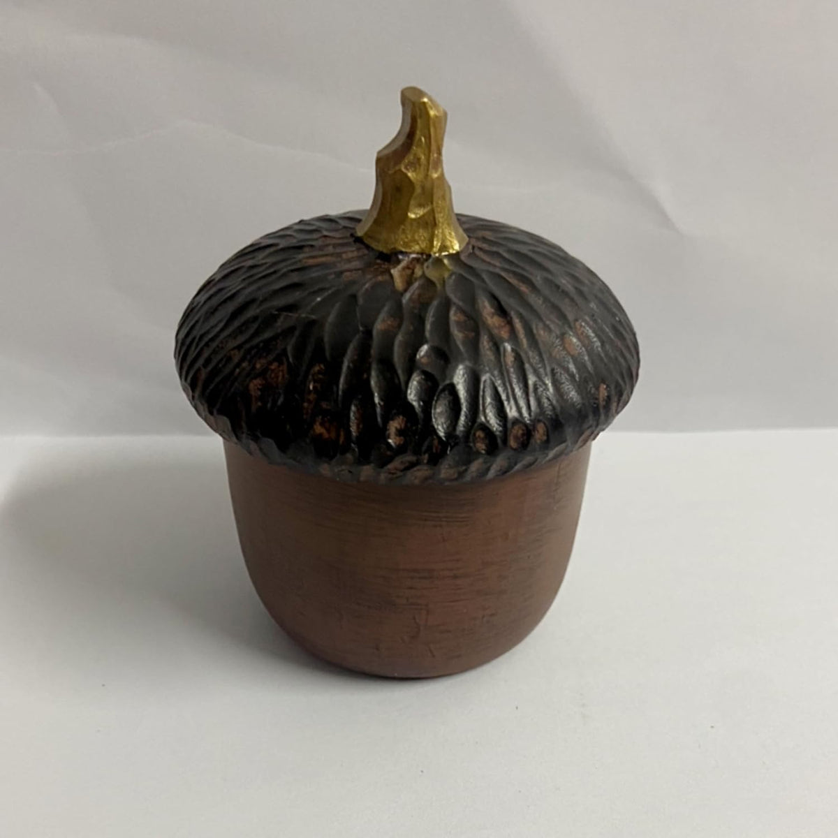 YRMLYMOP Acorn Resin Trinket Box, 4.13x3.34 Inches, Brown