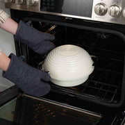 Sourdough Bread Baking Pan with Lid by Nordic Ware – Baking Pan + Lid, Aluminum, Cream, Model 42159AMZM