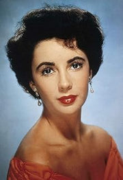 Elizabeth Taylor by Hollywood Photo Archive - 16x24 Art Print Poster