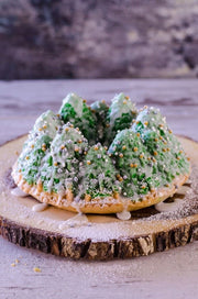Pine Forest Bundt by Nordic Ware – 9 Cup, 9.0 cups, Aluminum, Sparkling Silver, Model 89737