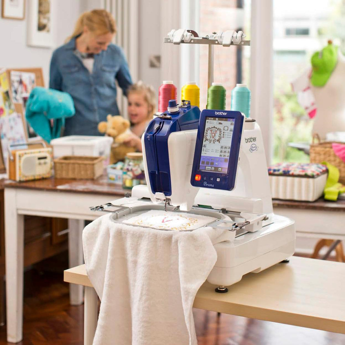 Brother PRS100 / Single-Needle / White Embroidery Machines