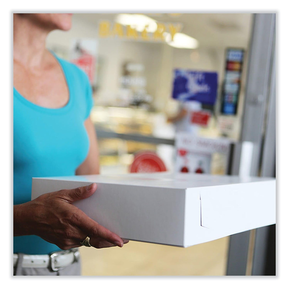 SOUTHERN CHAMPION TRAY 9" Length x 9" Width x 2-1/2" Height / White / 250.0 milliliters Bakery Take Out Containers