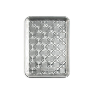 Naturals Vintage Starburst Quarter Sheet by Nordic Ware – Quarter Sheet, Aluminum, Natural, Model 45360
