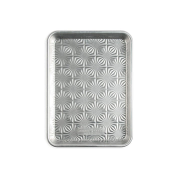 Naturals Vintage Starburst Quarter Sheet by Nordic Ware – Quarter Sheet, Aluminum, Natural, Model 45360