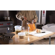 Cambro 8 Quart / Clear / 7.6 liters Containers