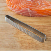 Standard Fish Bone Tweezer by Mercer Culinary – 4-5/8 x 1/2 Inches, Stainless Steel, Model M35250