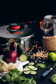 Selecta Stainless Steel Fast Pressure Cooker by Monix – 8.5 Quarts, 8 liters, Stainless steel, Silver, Model M790001
