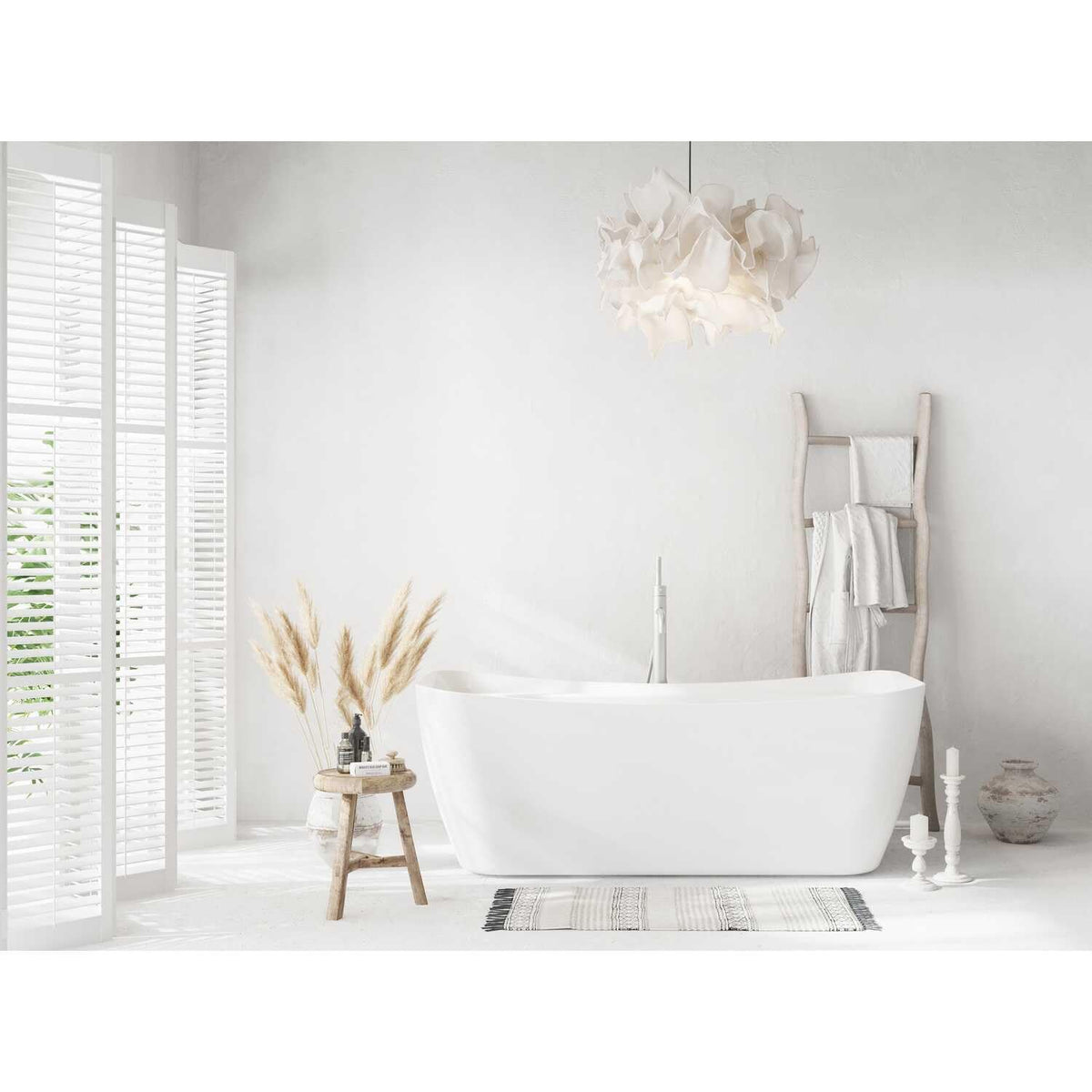 Harrieta Soaking Bathtub by Lighting Design – Chrome